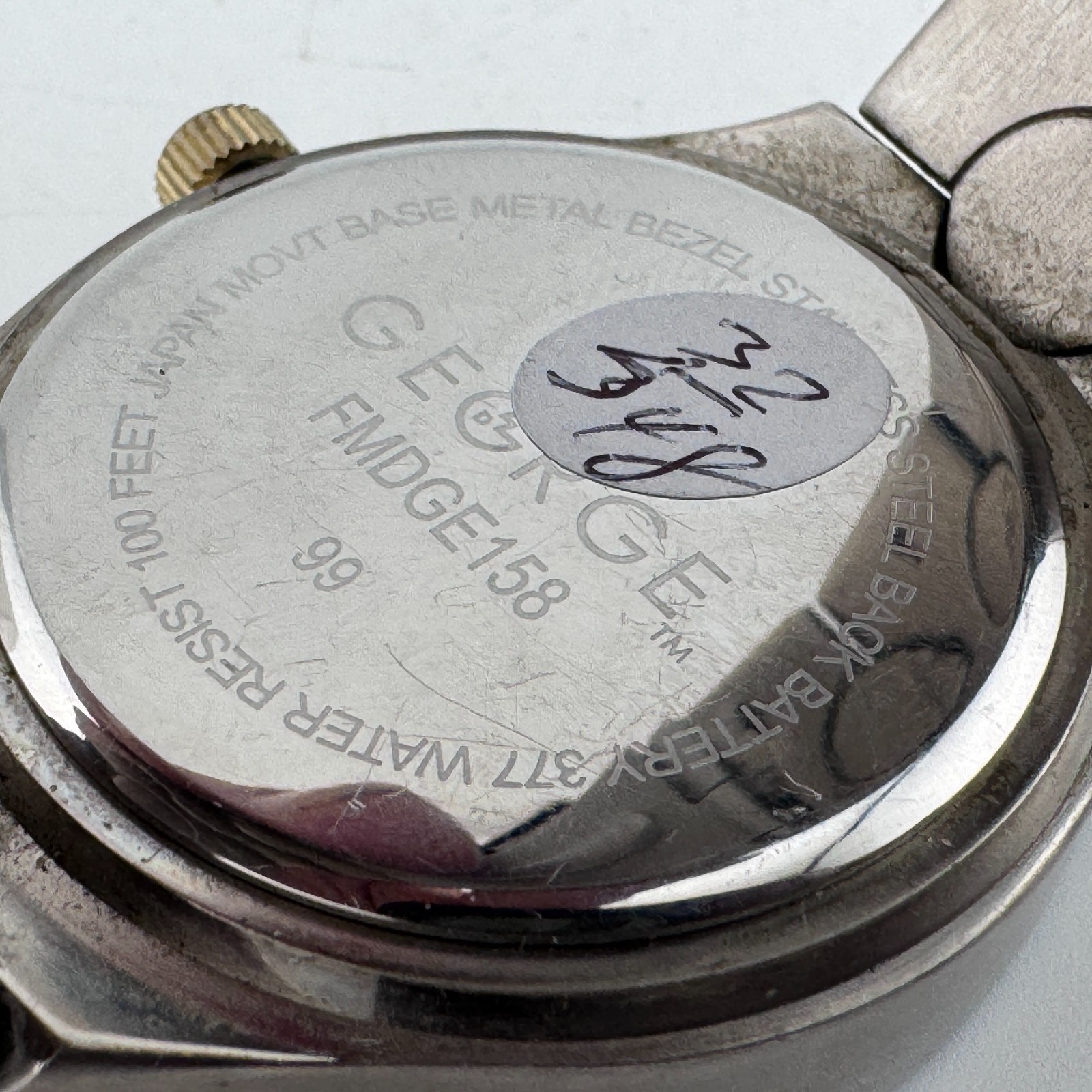 Vintage George Quartz Watch Men 30m Dual Tone Date Japan Analog New Battery 7″