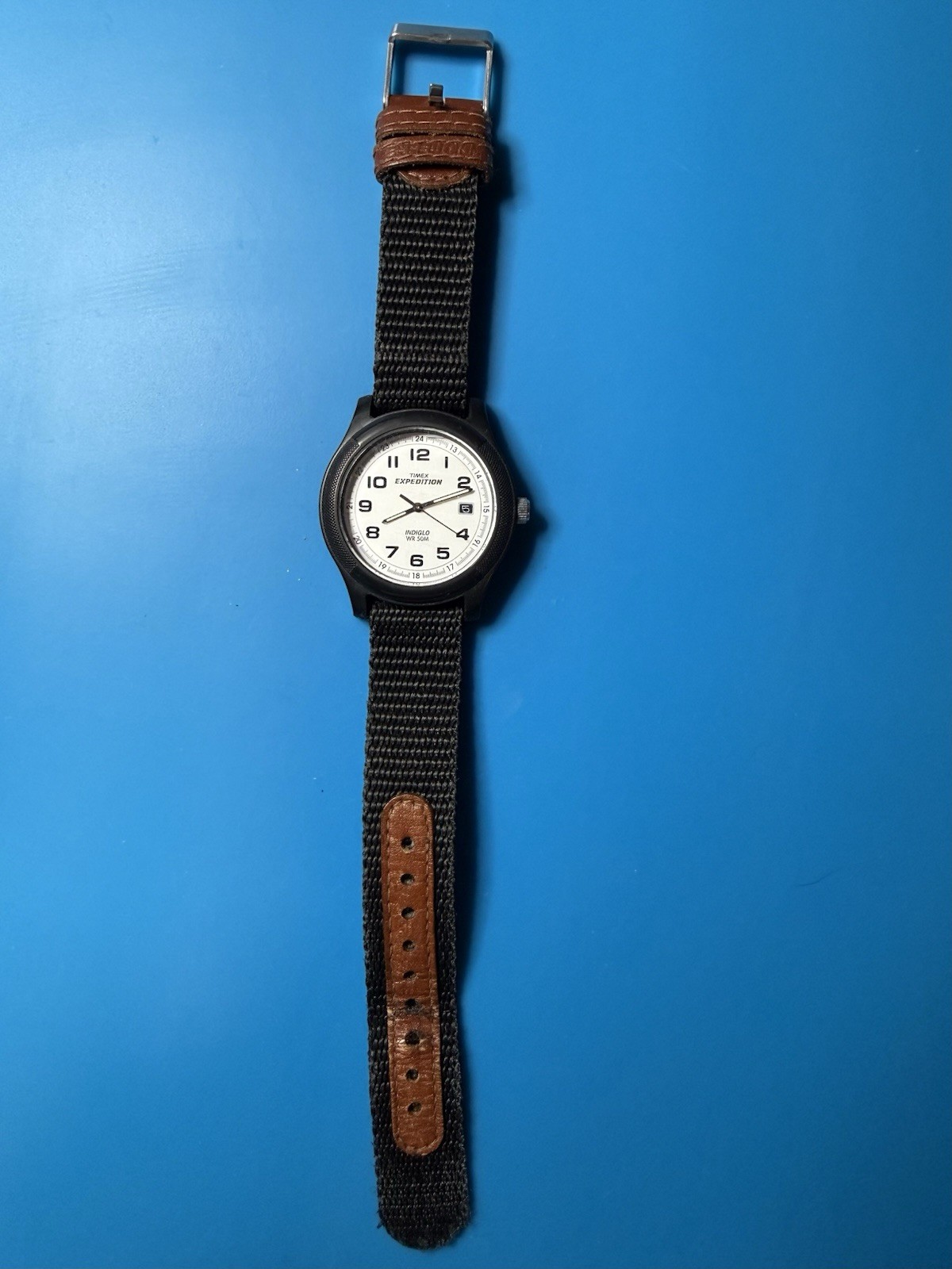 Timex Expedition Indiglo Quartz Watch 50m Date Black Case White Dial Nylon