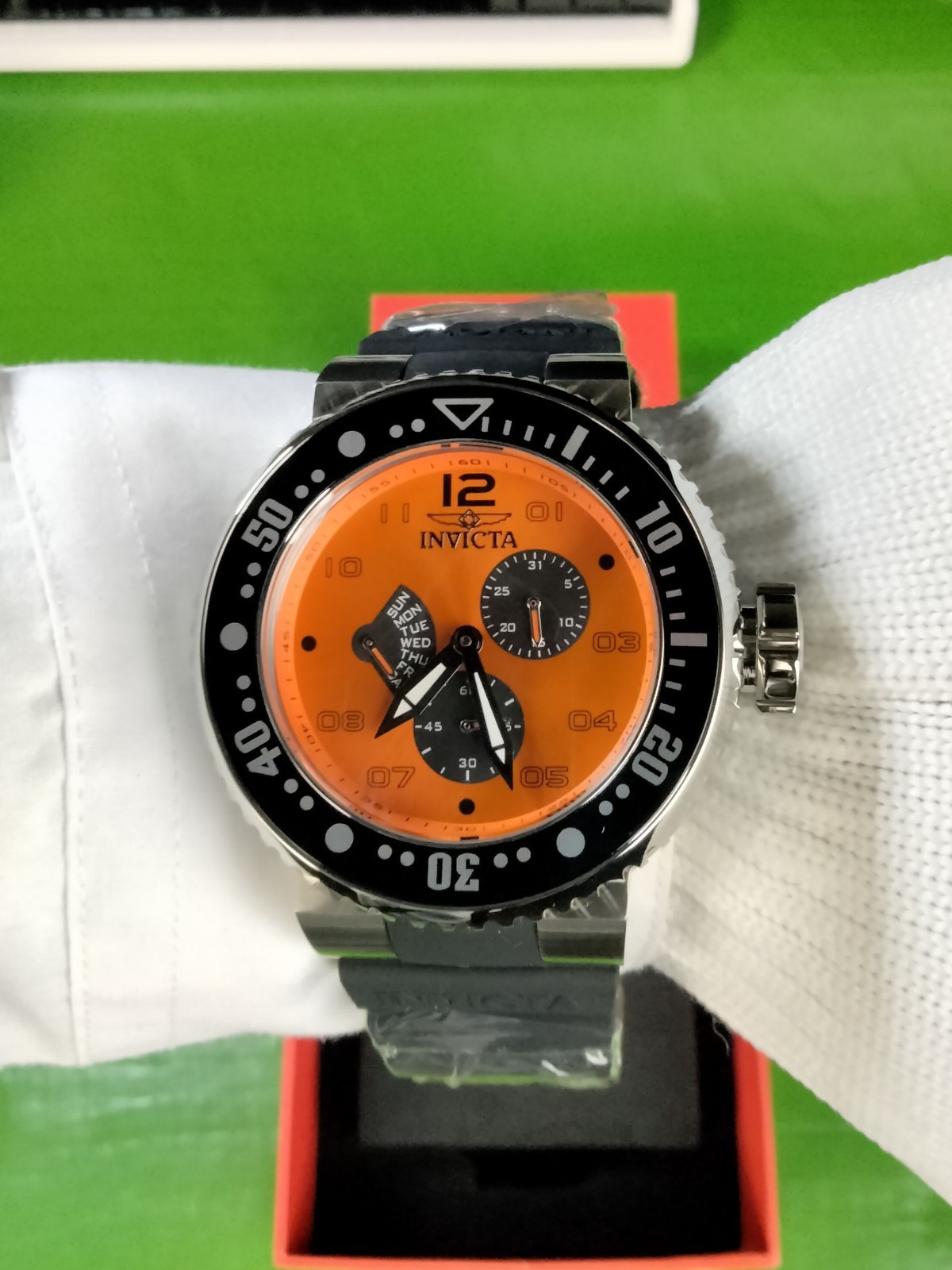 Invicta Pro Diver Multi-Function Day Retrograde Men Quartz Watch 49564 WR 100 MT