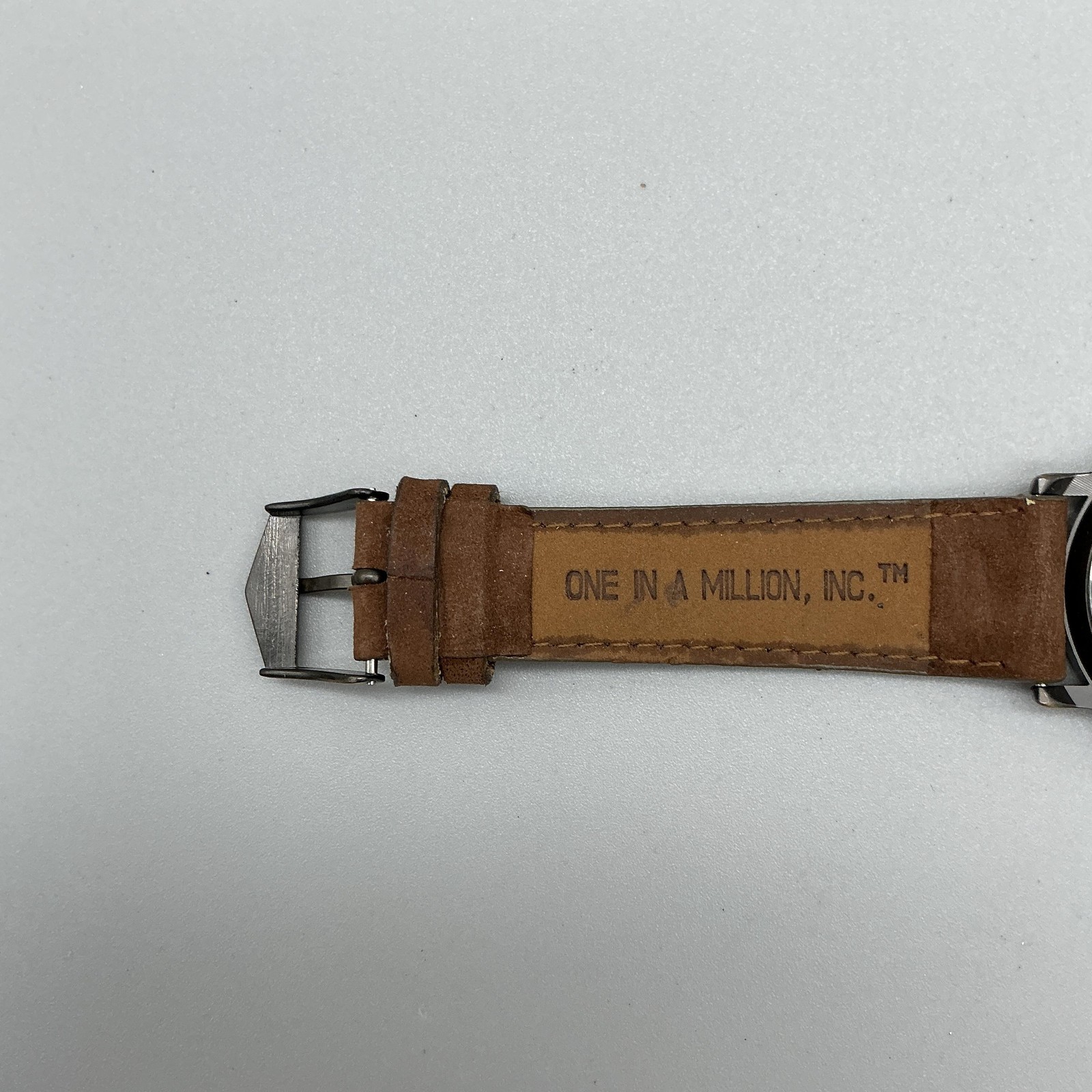 One In A Million Women Watch 44mm Girl With A Water Can Leather New Battery