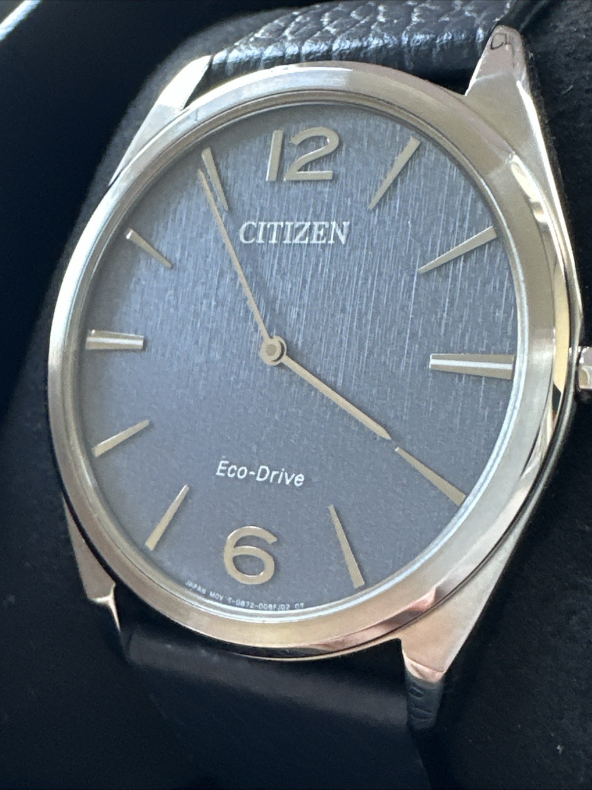 Citizen Men’s Suratto Classic Eco-Drive Black Leather Watch 39 MM AR3120-08L