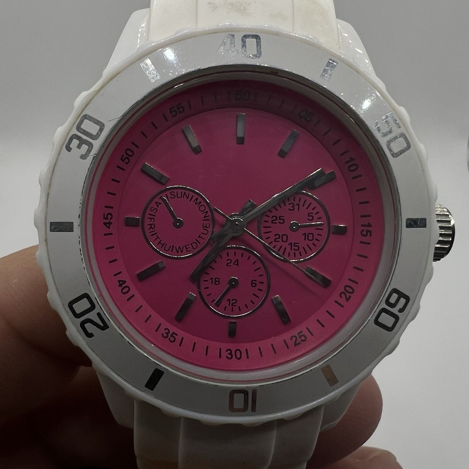Xhilaration Womens Pink White Rubber Jelly Watch Silicone Band Rotating Bezel