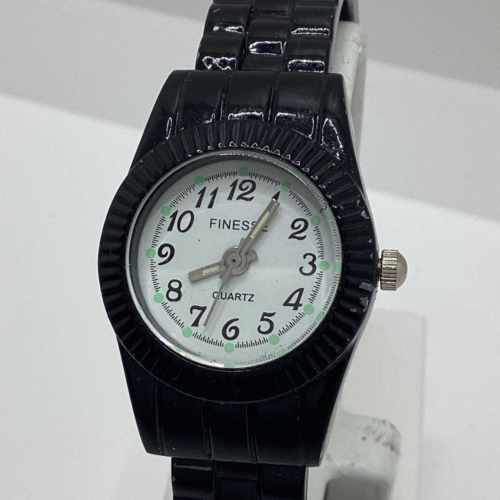 Finesse Ladies Black Cuff Style Watch New Battery!