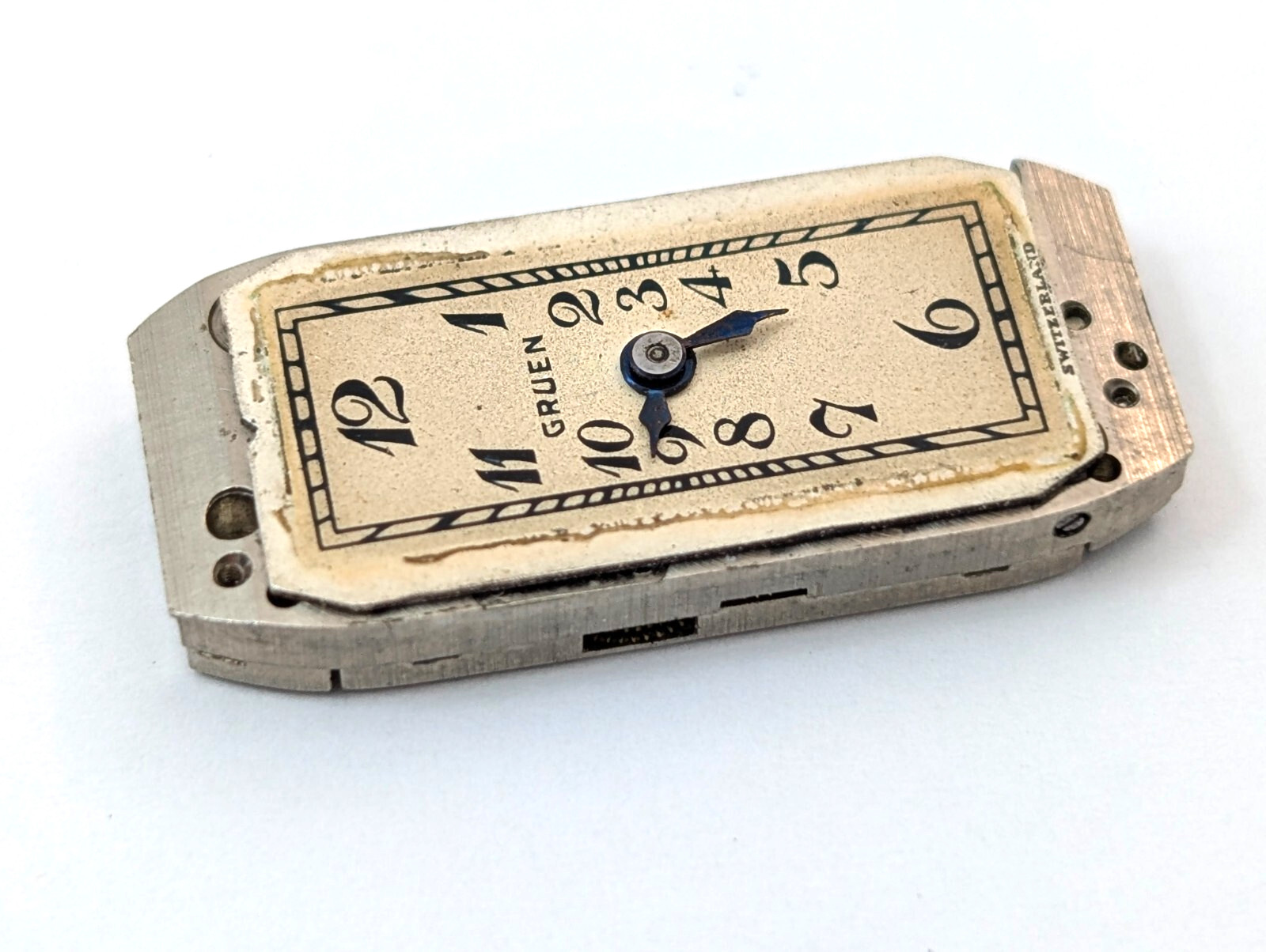 GRUEN GUILD 15j Cornoruma Art Deco Petite 11mm Swiss Watch Movement PARTS REPAIR