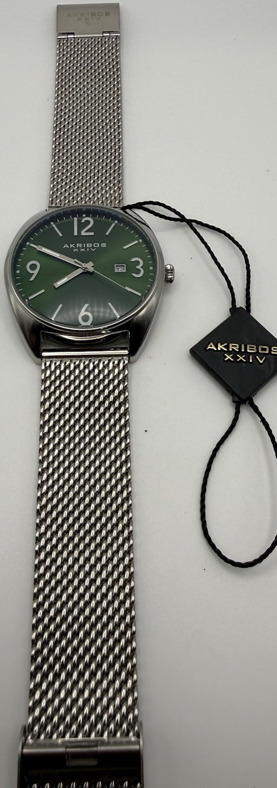Akribos XXIV Mens Quartz Green Analog Dial Date 3 ATM 42mm SS Mesh Watch