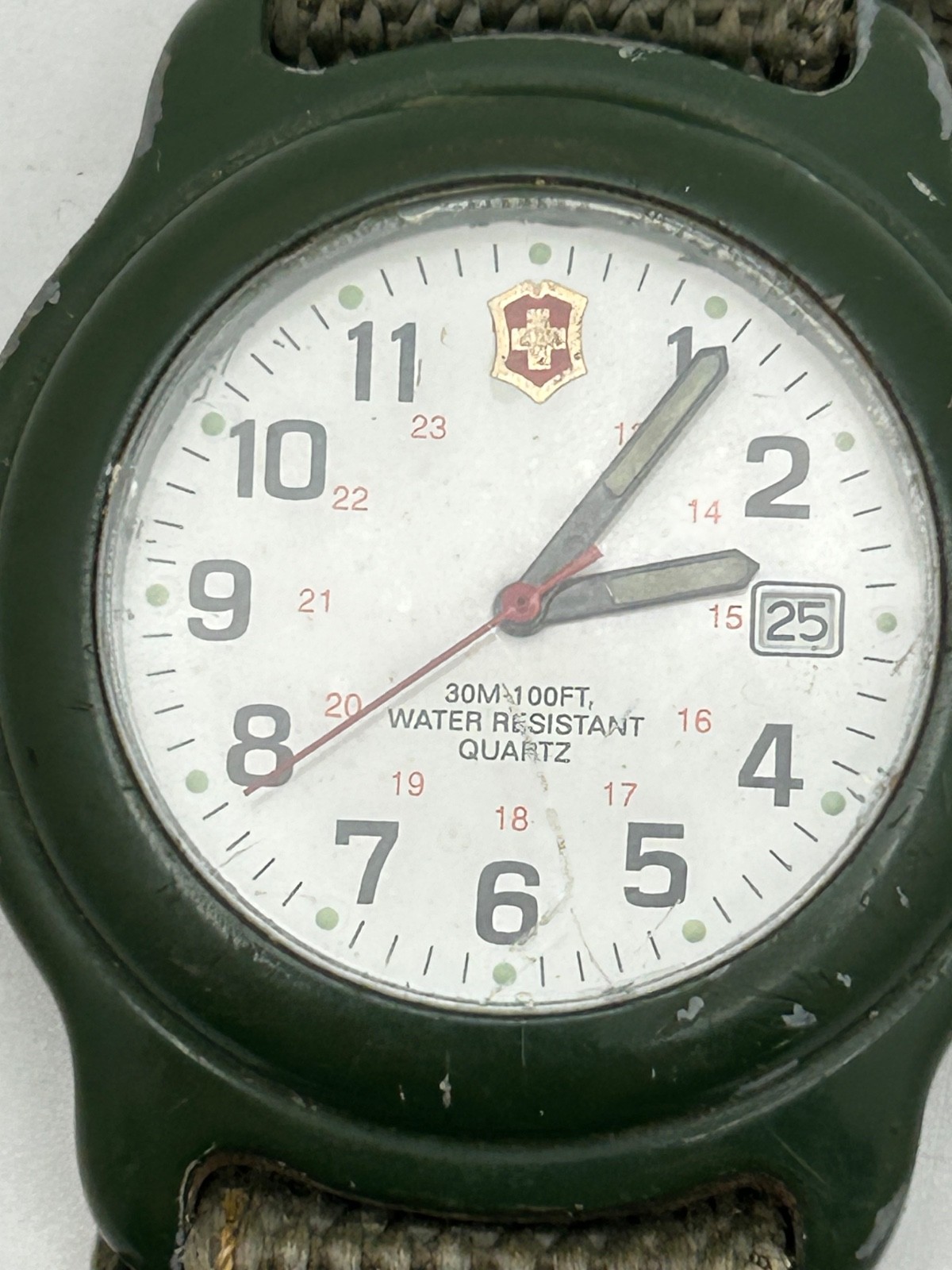 Vintage Swiss Army Quartz Wrist Watch – New Battery – See Description