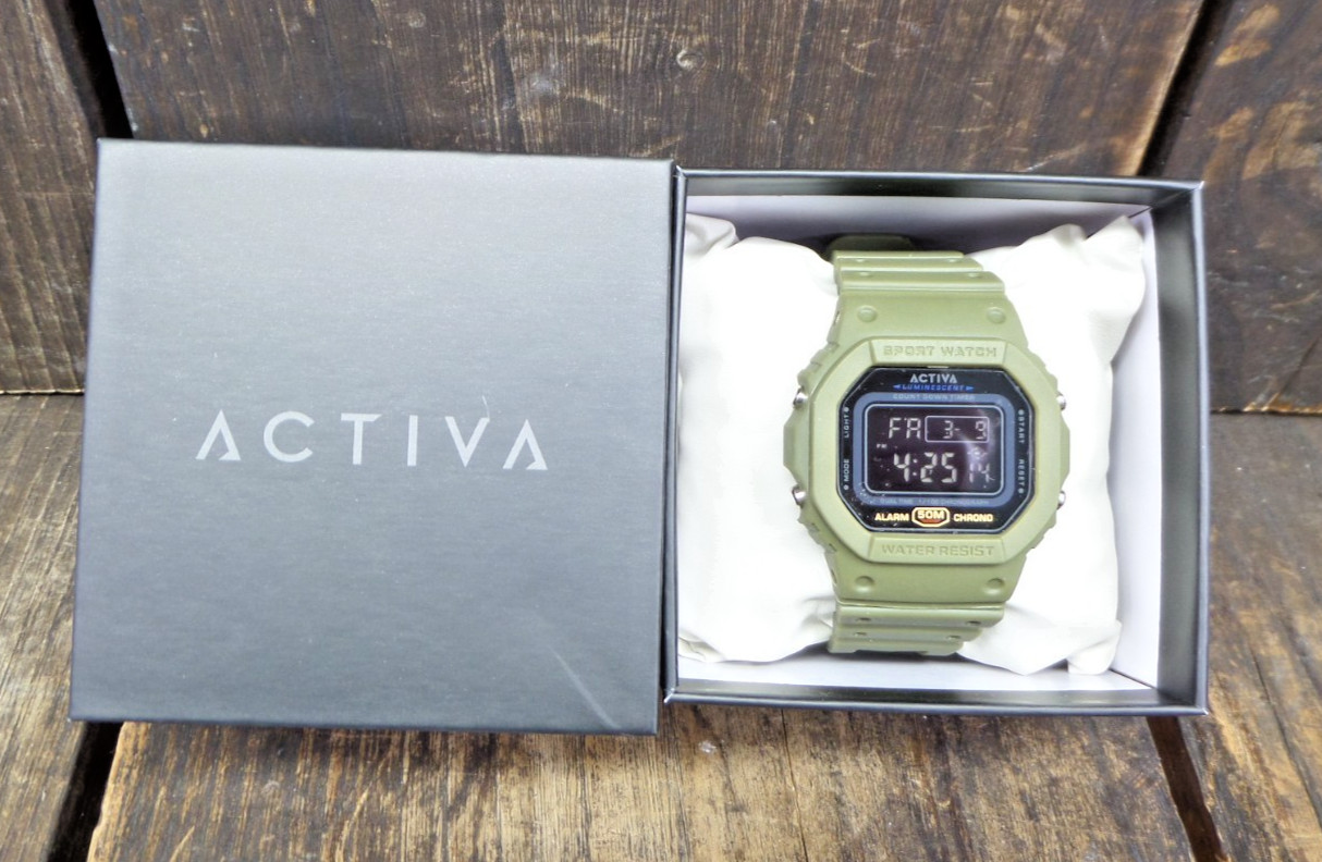 New Activa Retro X Invicta Men’s Digital Chronograph Watch 49mm, Army Green YES!