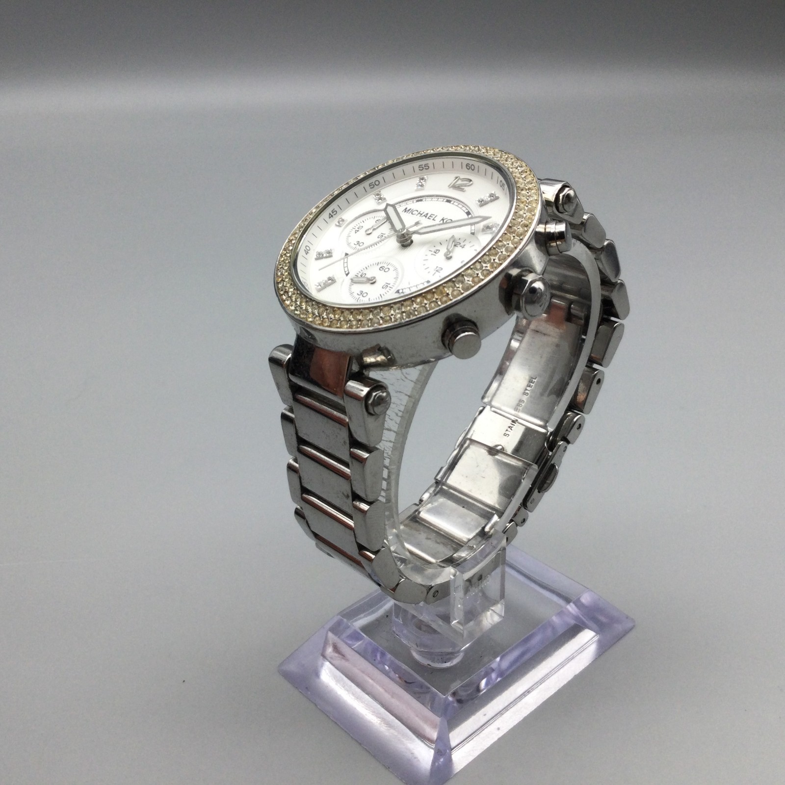 Michael Kors Watch Women MK-5353 Pave Silver Tone Date New Battery 6.5″