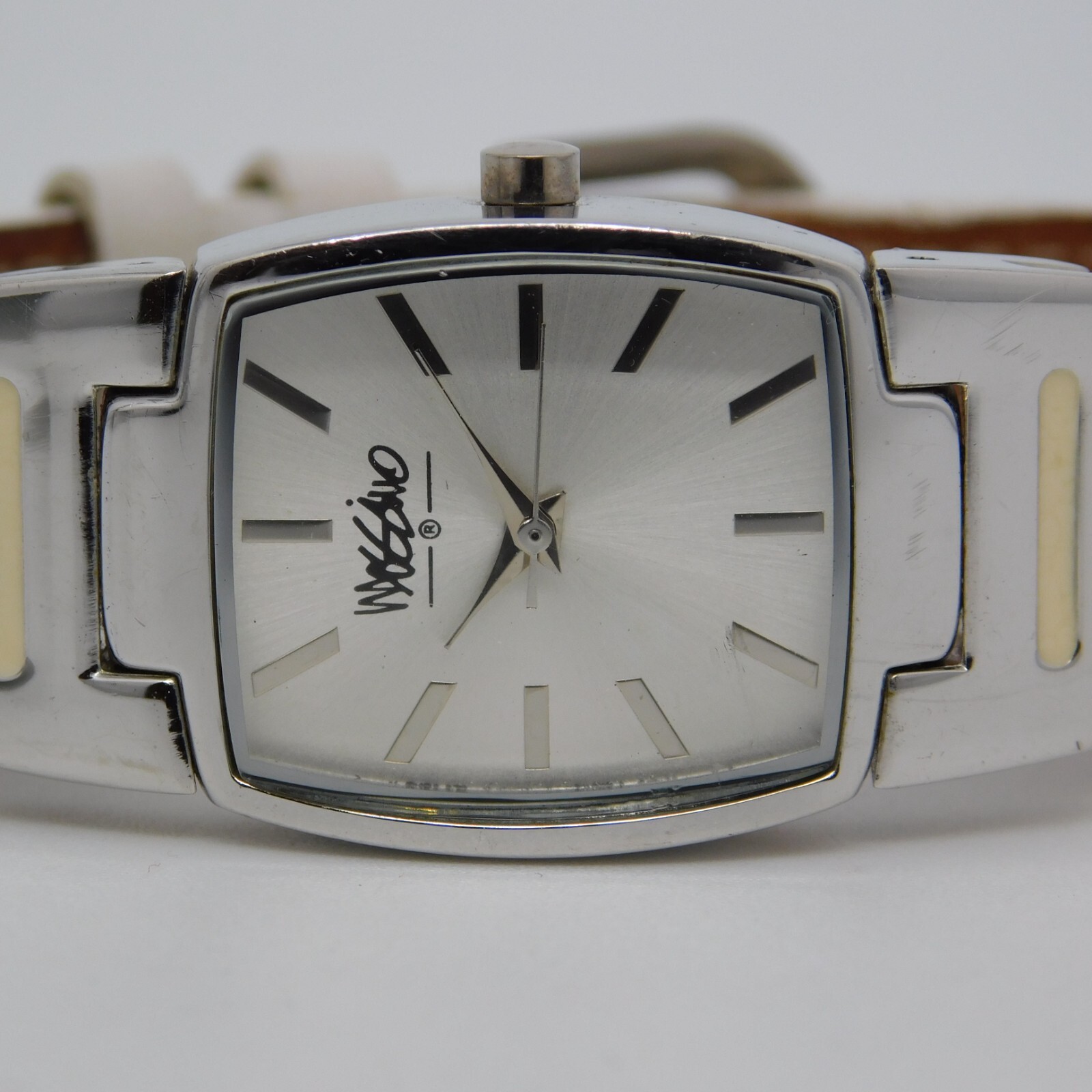 Mossimo MM90223 Genuine Leather Quartz Analog Women’s Watch New Battery