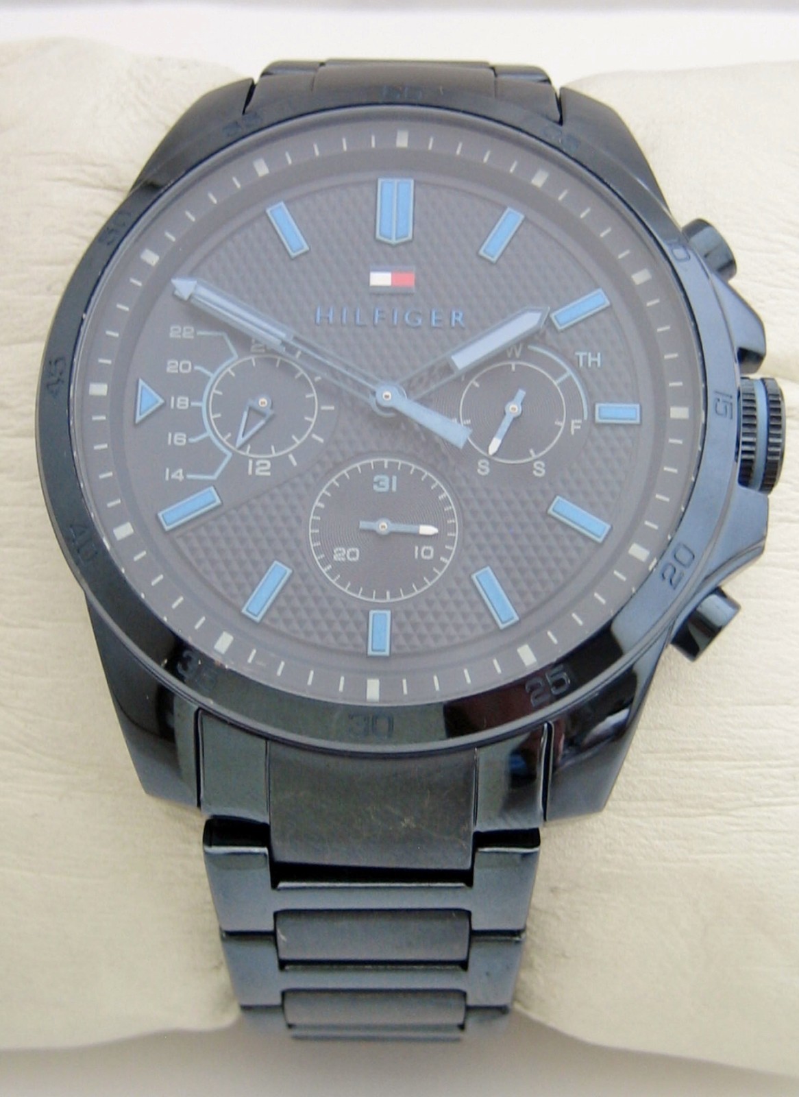 TOMMY HILFIGER WATCH DECKER MENS 1791560 STAINLESS STEEL BRACELET QUARTZ GENUINE