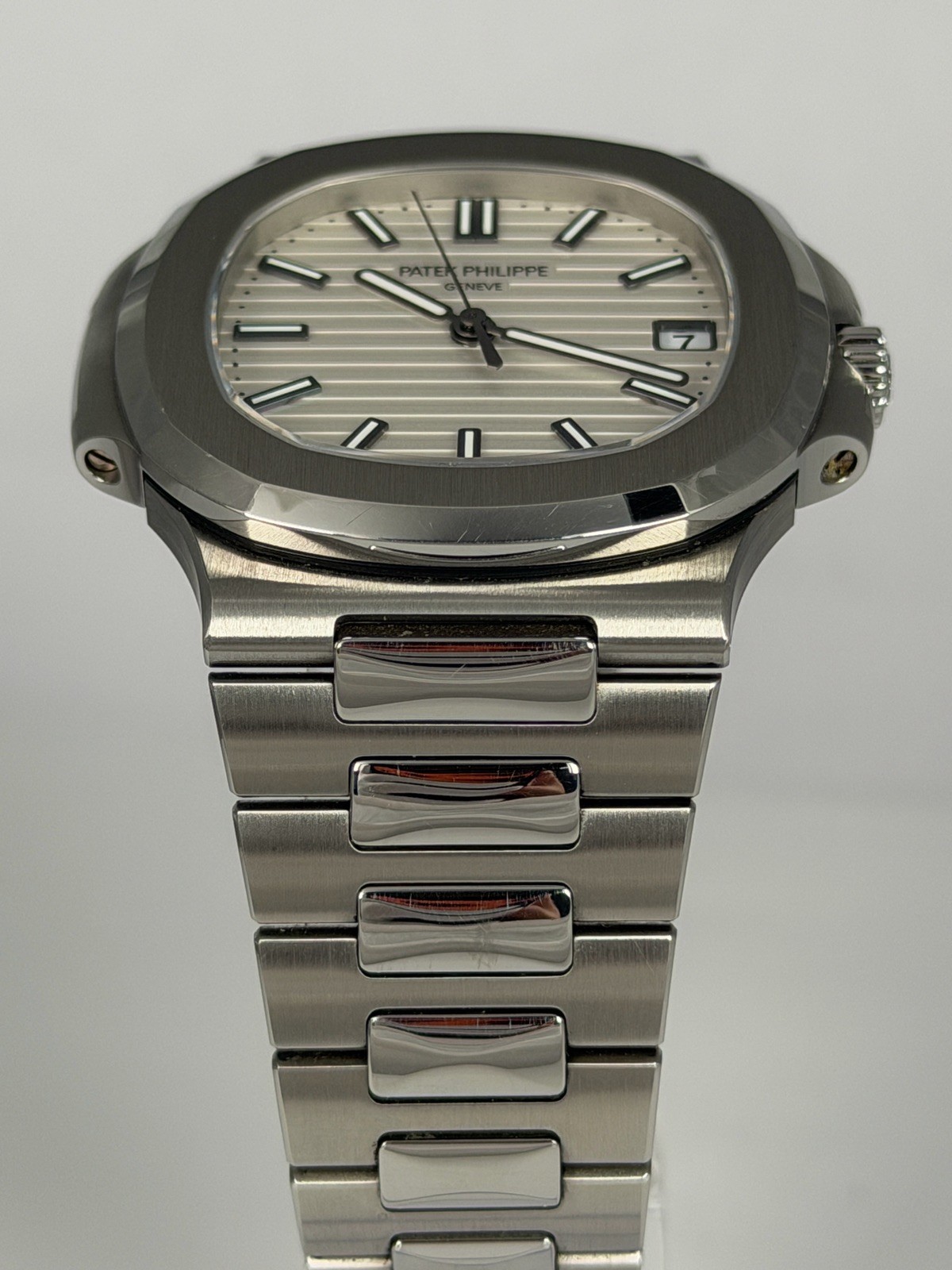 2014 Patek Philippe Nautilus 5711/1A White Piano Dial Box Papers 5711 Steel