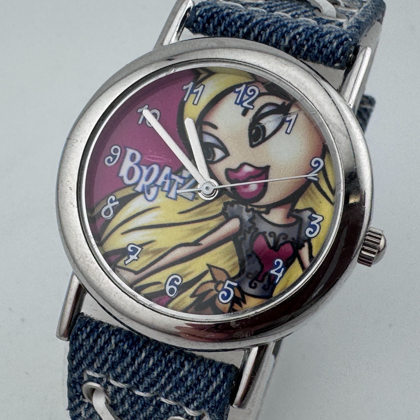 Vintage MGA Quartz Watch Bratz Women Silver Fabric Japan Movt Analog New Battery