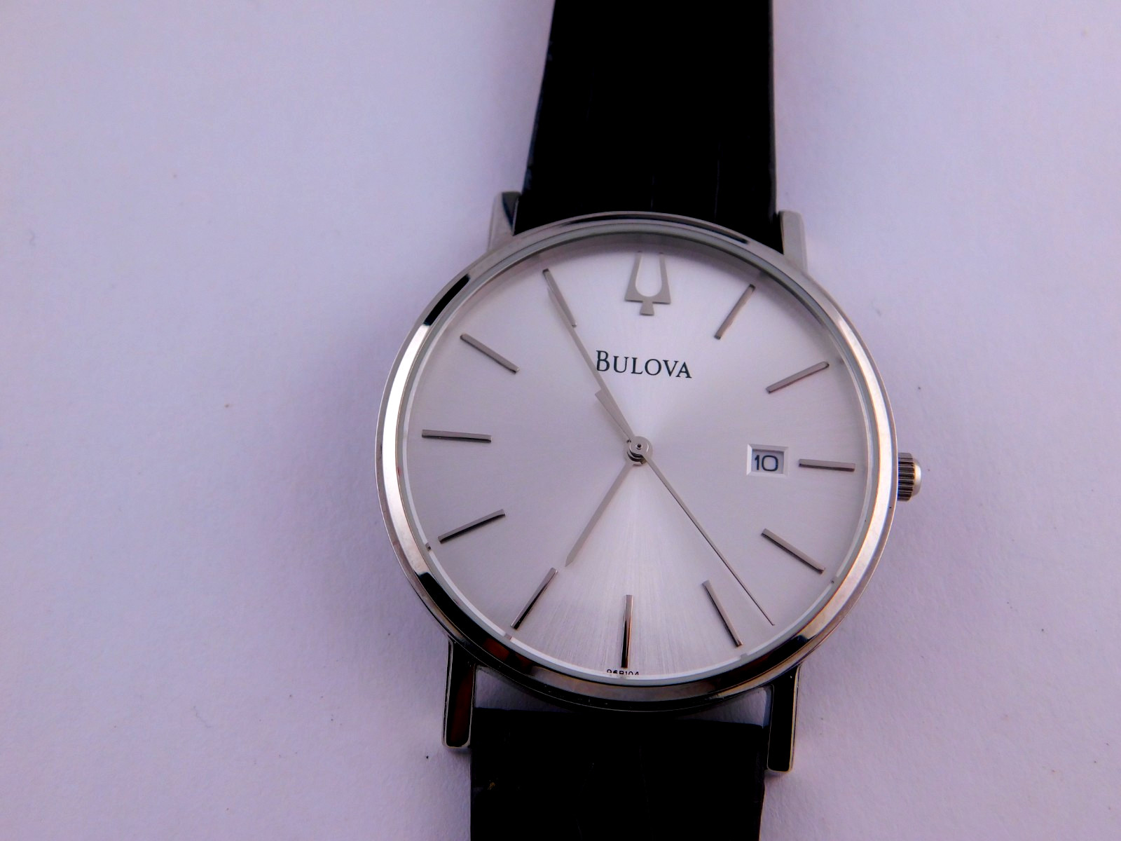 NOS BULOVA ACCUTRON C8331091 CLASSIC MENS DRESS STAINLESS WRISTWATCH W/BOX