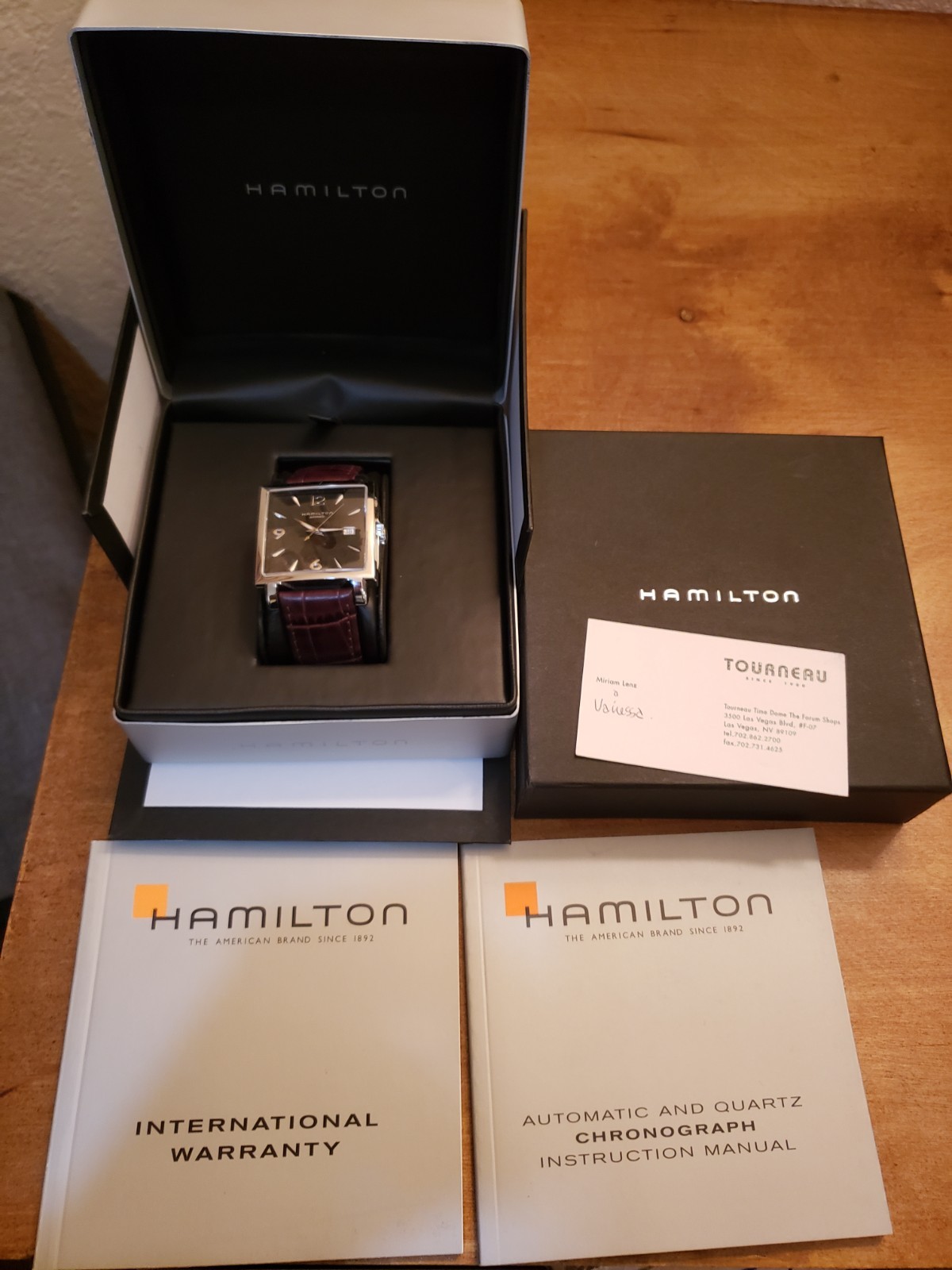 Hamilton Jazzmaster Square H324150 Automatic Black Watch-Full Set W/Box & Papers