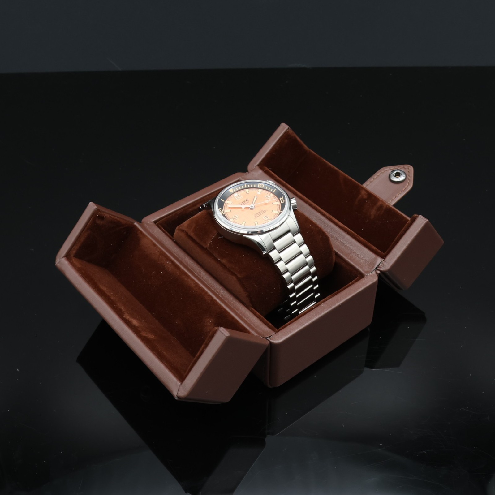 Kuoe Sombrero 90-011 Salmon Pink Linen Textured Dial Automatic Watch Full Kit