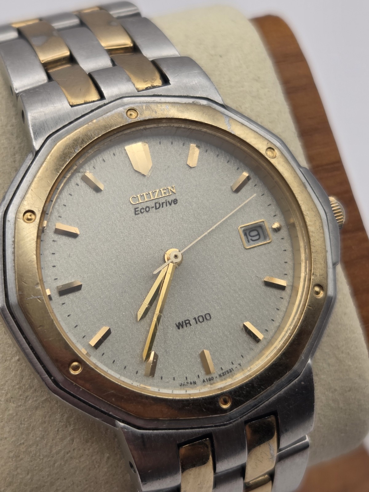 Citizen Eco-drive Men’s Watch Two Tone – 36mm – 8in – Fair Condition