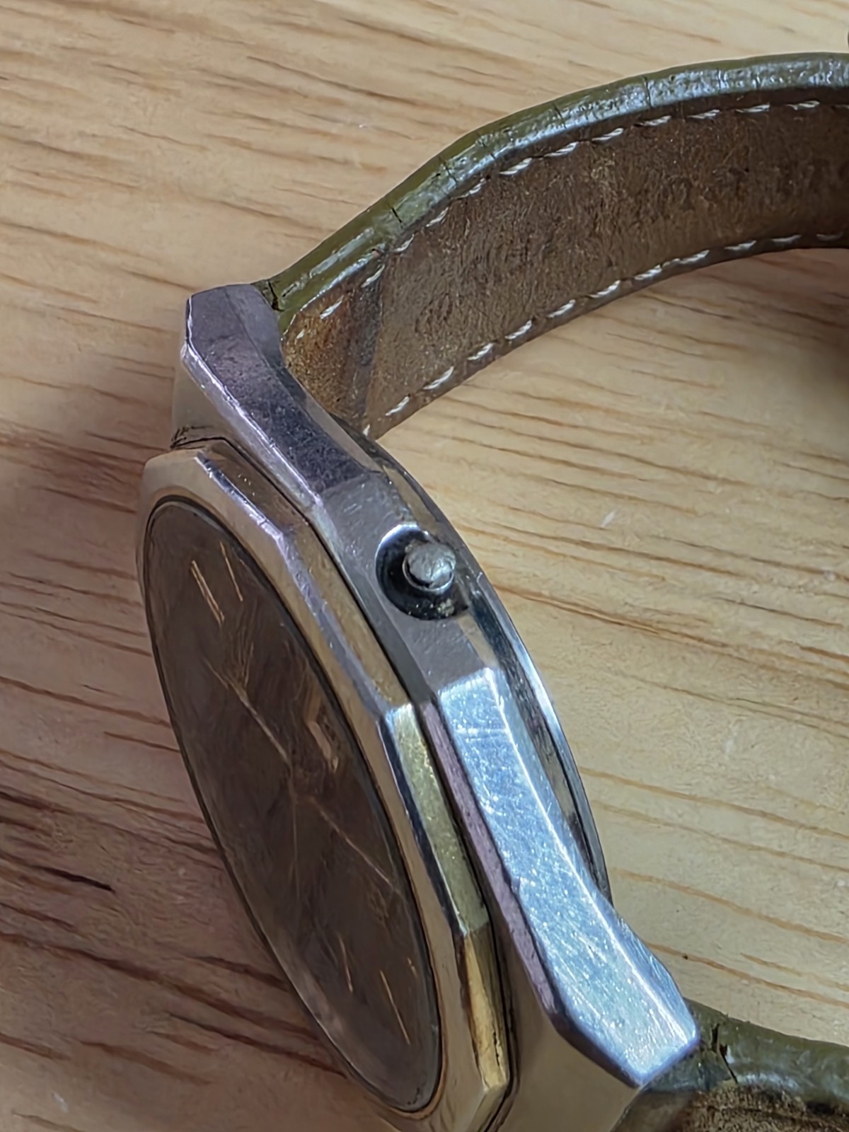 VINTAGE Seiko SQ Watch Men 33mm Black Dial Daydate ( 8023-6059 ) *RUNNING*READ *