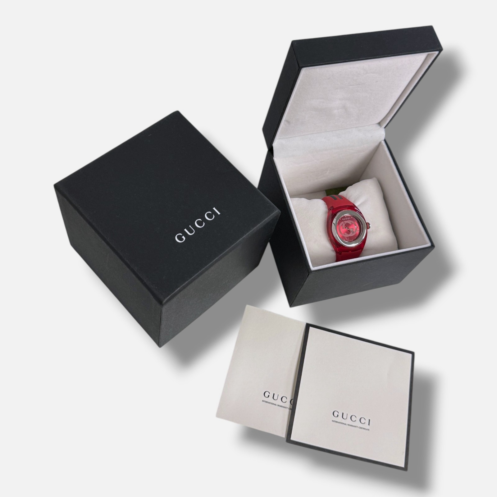 GUCCI Women’s Red Quartz SYNC Rubber Strap Dial Swiss Watch 36MM YA137303