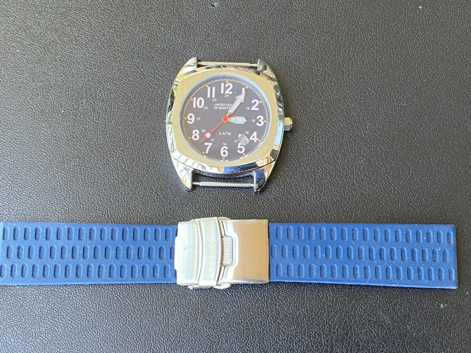 Lot of 3 United Colors of Benetton analog watches NOS