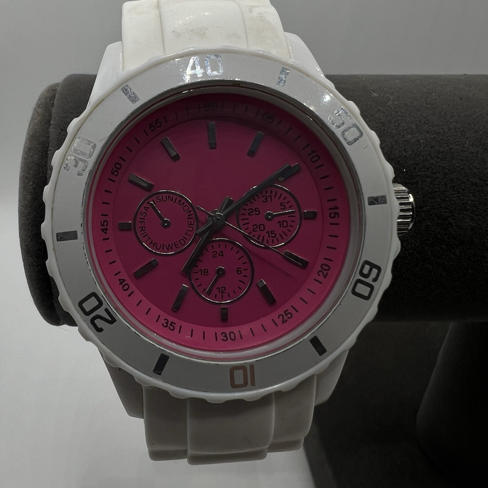 Xhilaration Womens Pink White Rubber Jelly Watch Silicone Band Rotating Bezel