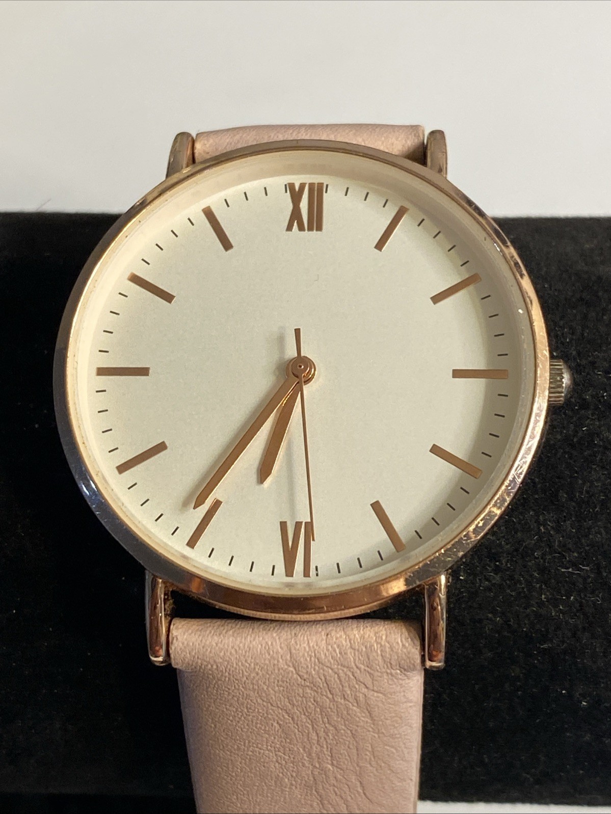 Pretty In Pink vs Mauve Bands White Watch Face Rose Gold Roman Numeral New Batt: