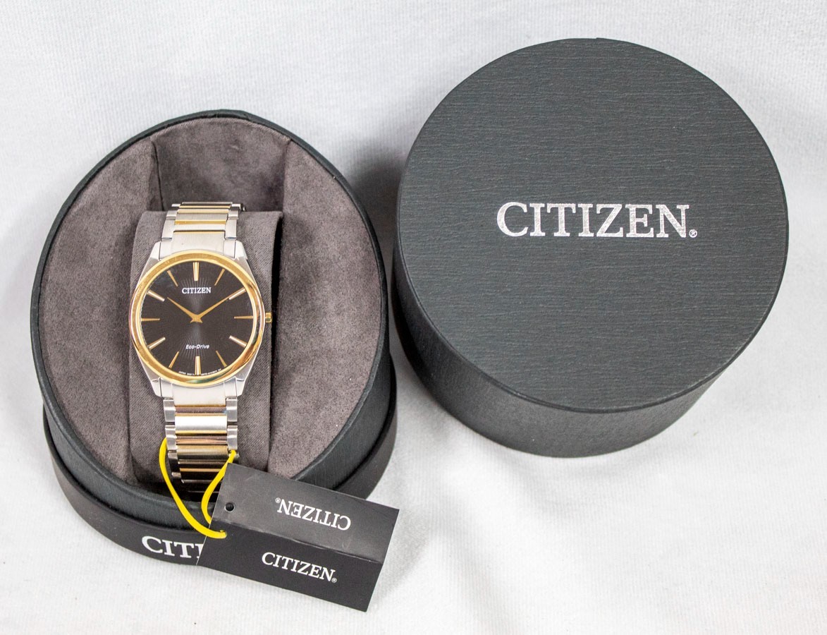 Citizen Eco-Drive Stilleto AR3074-54E Men’s Black Dial & Gold Two-Tone Watch