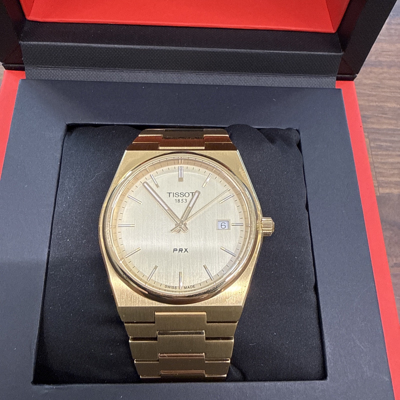Tissot PRX/316L Classic Champagne Dial T137.410.33.021.00 Men Quartz Watch 40mm