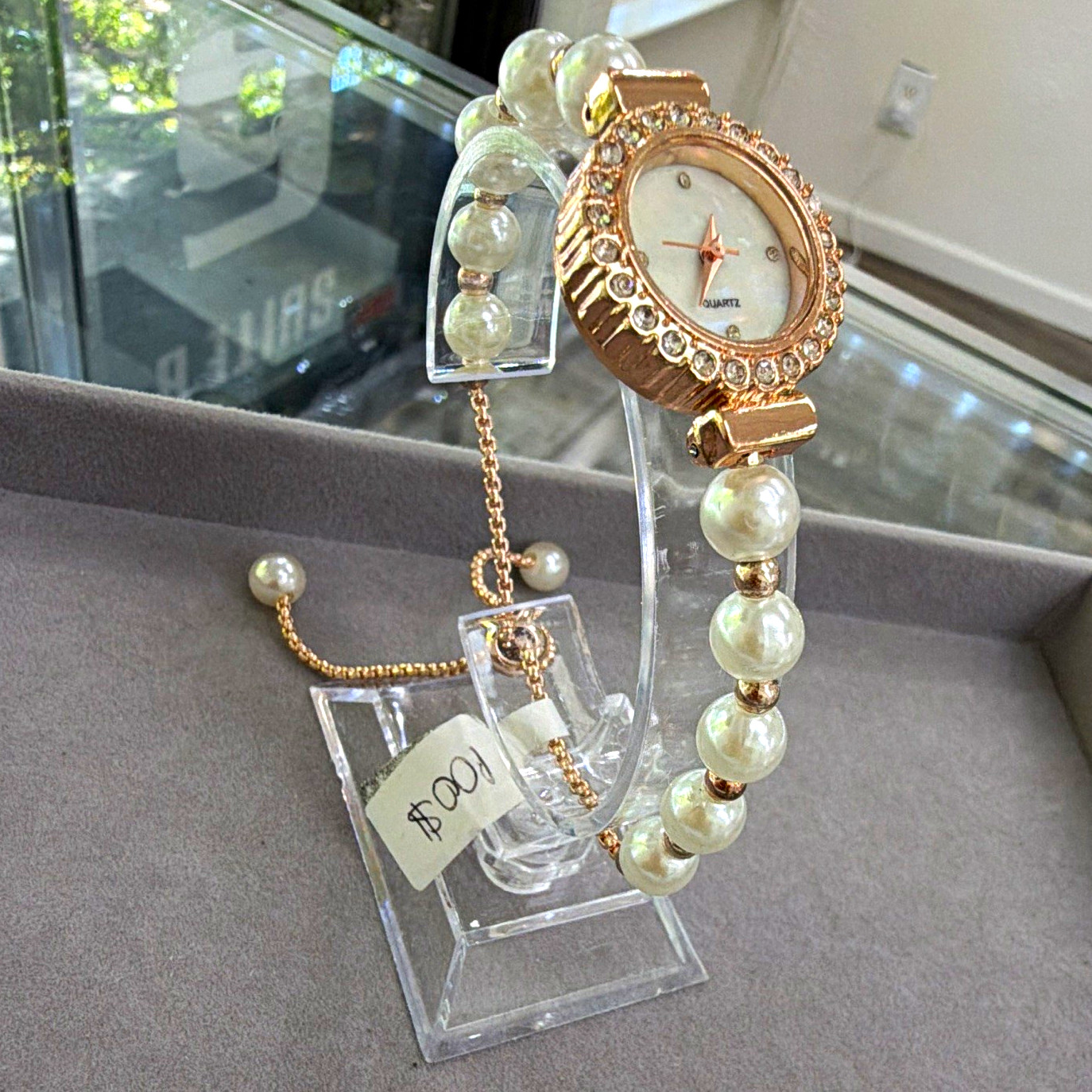Women’s Quartz Analog Dress Wristwatch Rose Gold Tone Pearl Bead Bracelet