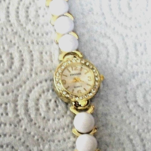 FINESSE Women’s Watch Designer Style Crystal Silver Dial White & Gold Bracelet!