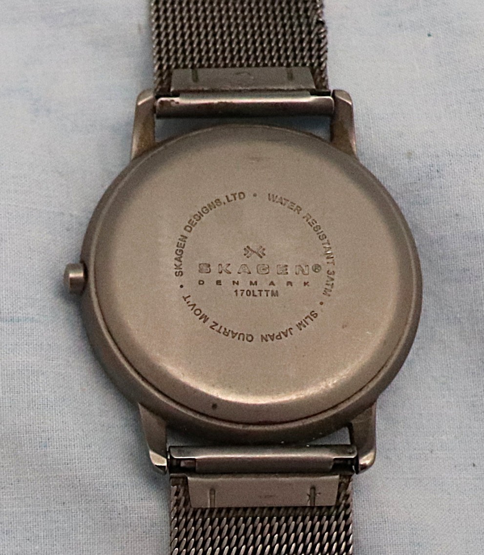 mens vintage watches for parts or repair (will need batteries)