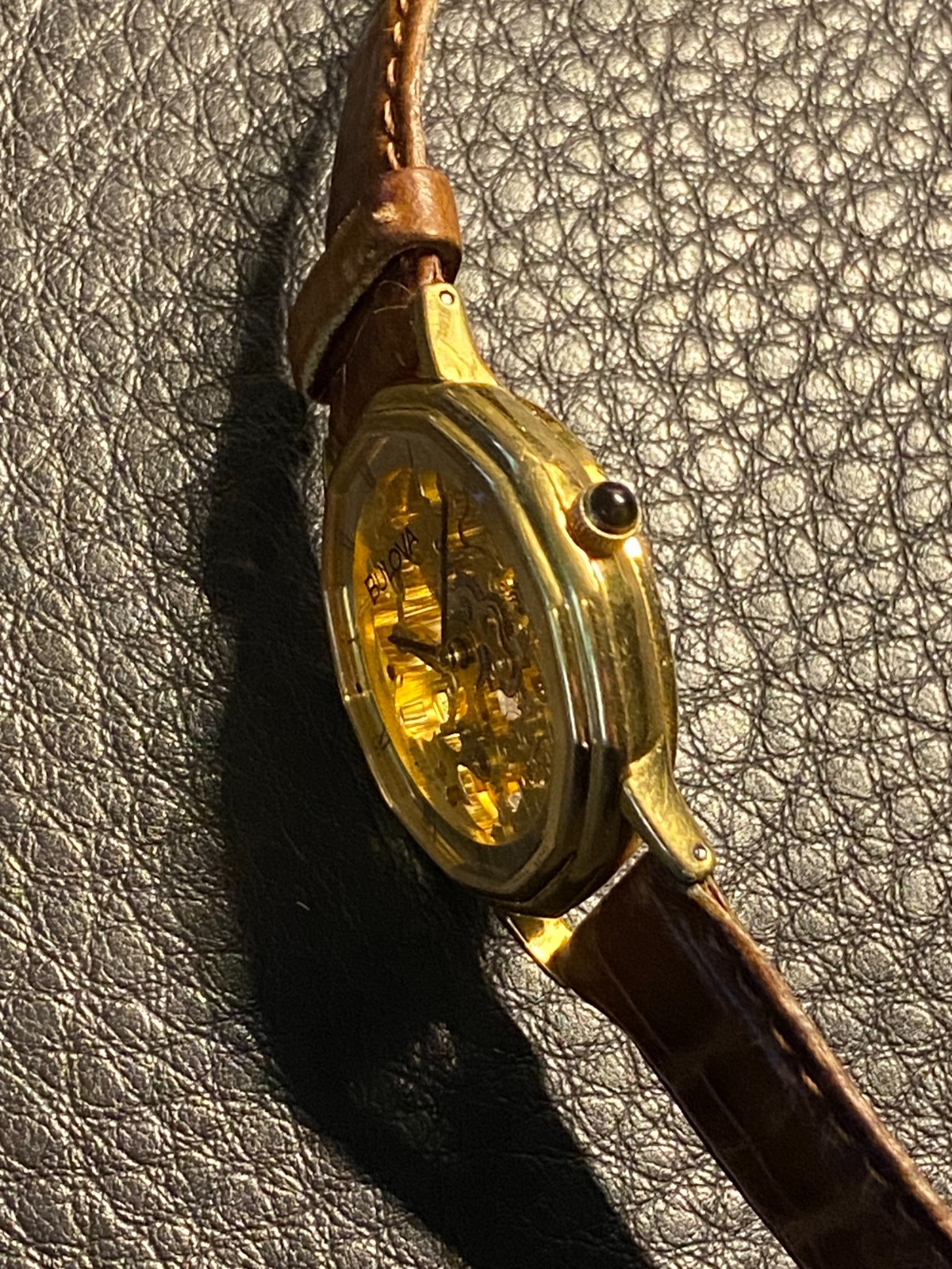 BULOVA GOLD SKELETON Unisex Leather 32mm Watch Onyx Screw