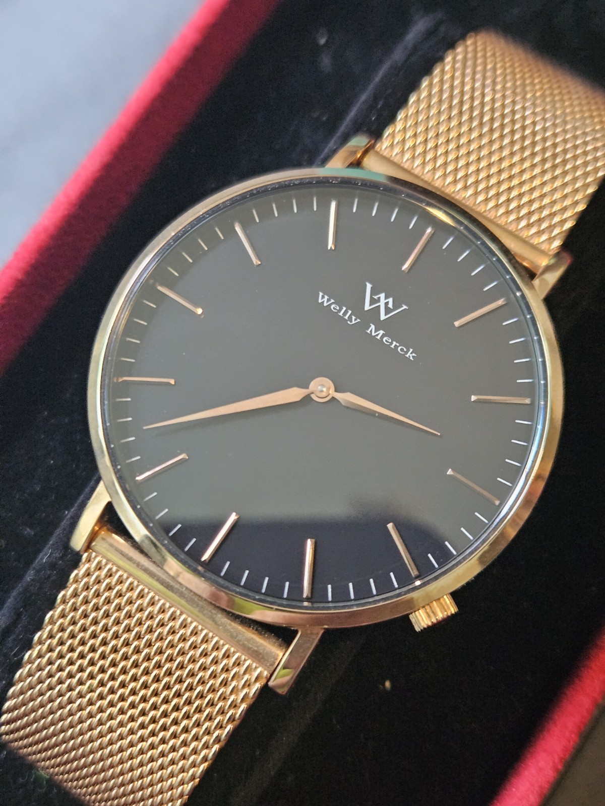 Welly Merck Rose Gold Mesh Band White Face Swiss Movement Sapphire Crystal Watch