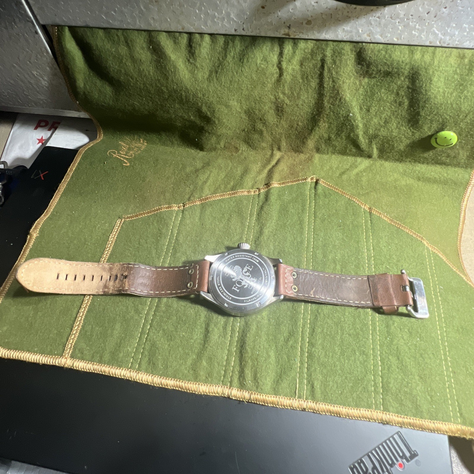 I FORCE Invicta 22182 Men Watch gray Face W/ original Leather Band/Day date RUNS