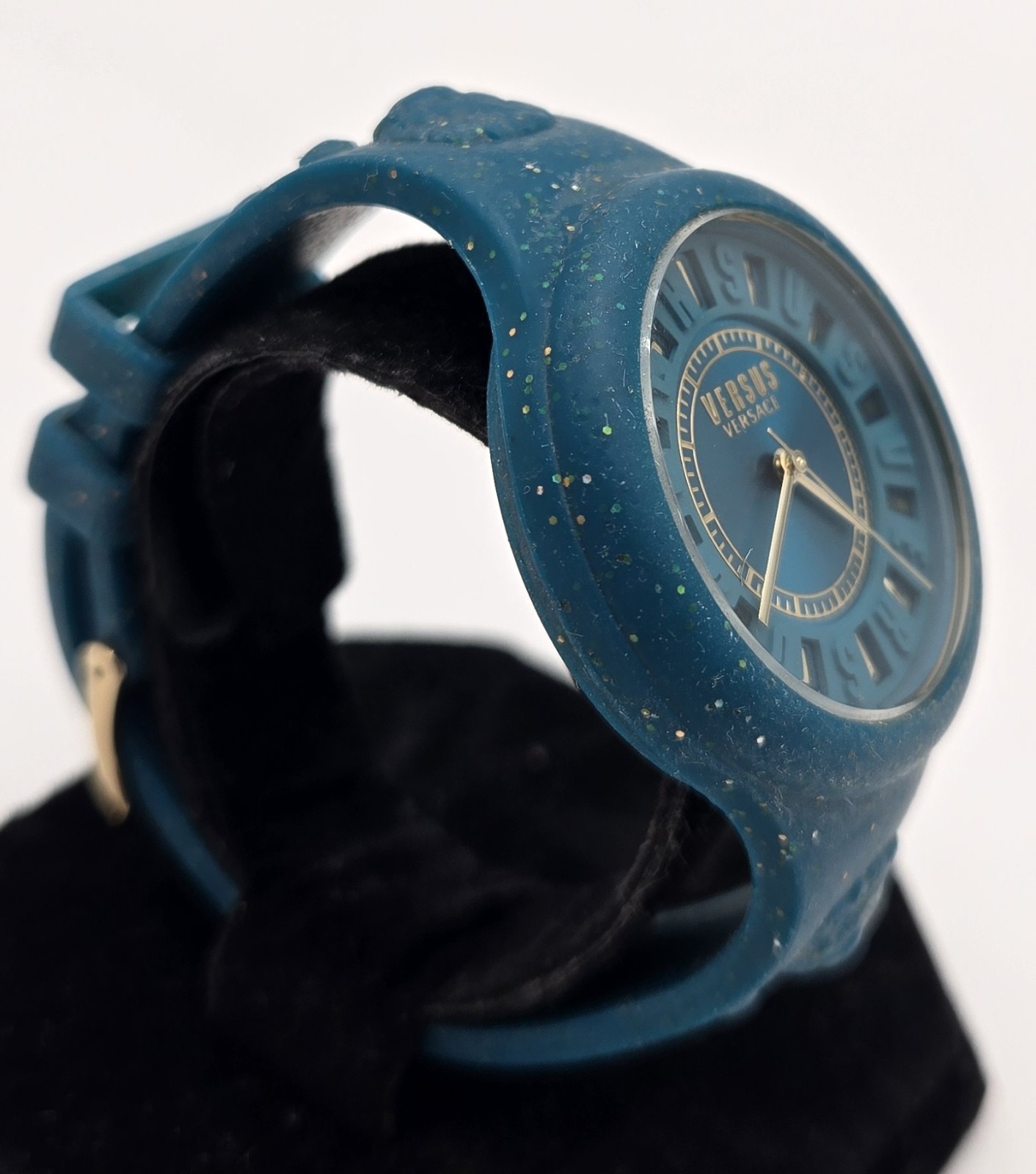 Versace Versus Aqua Glitter Silicone Wome’s Watch