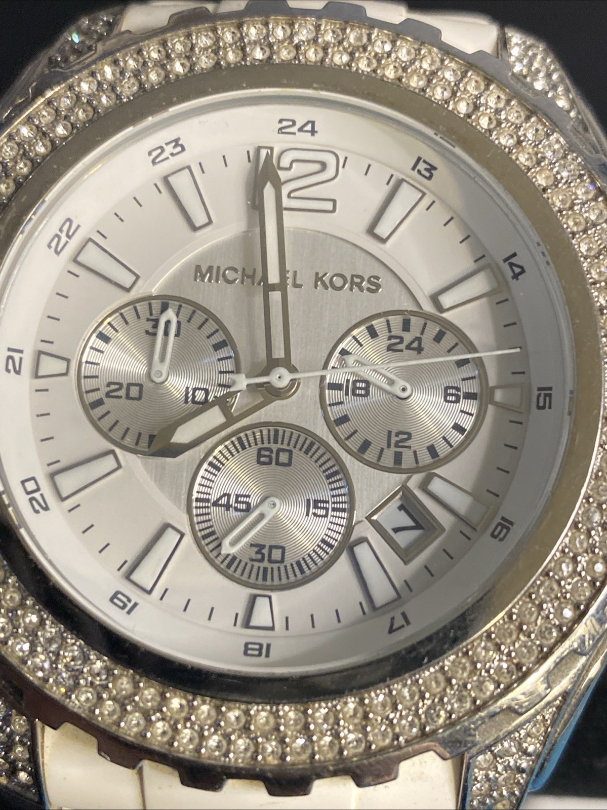 Michael Kors Watch # MK-5621 New Battery Unisex