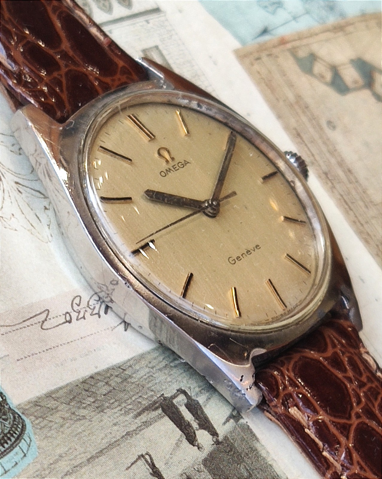 Omega Geneva 135.041 Cal. 601 – Vintage 1960s – Steel 34.5mm – Square Soleil