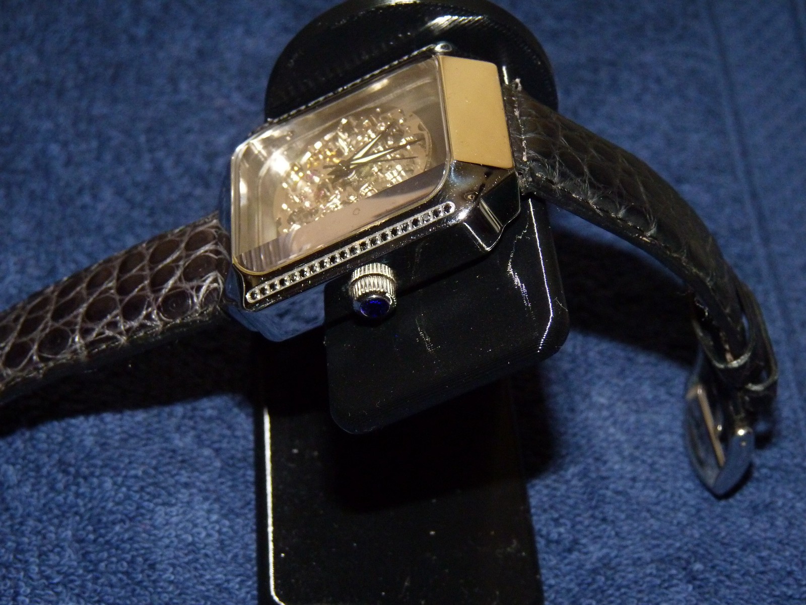 Android Aragon Mystique Automatic Skeleton Men’s Leather Watch Anniversary