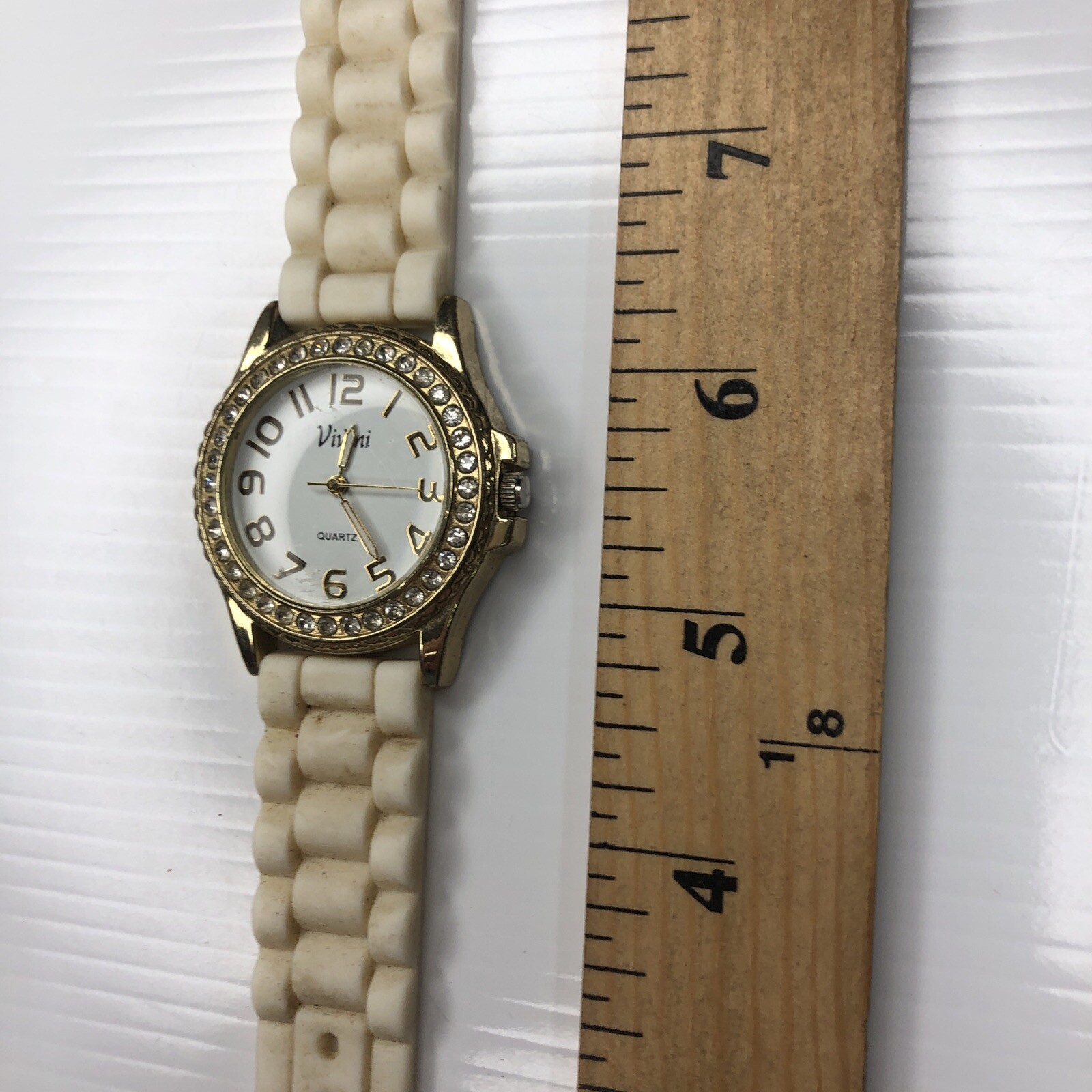 X11 Vivani K9008 Quartz Singapore Gold Crystals White Kelly Retro Watch Untested