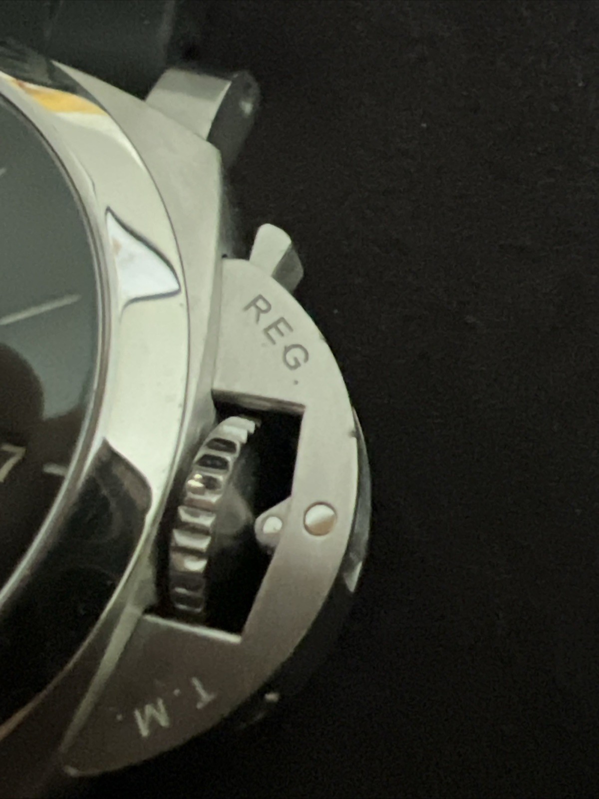 Panerai Luminor Quaranta 40mm PAM01372