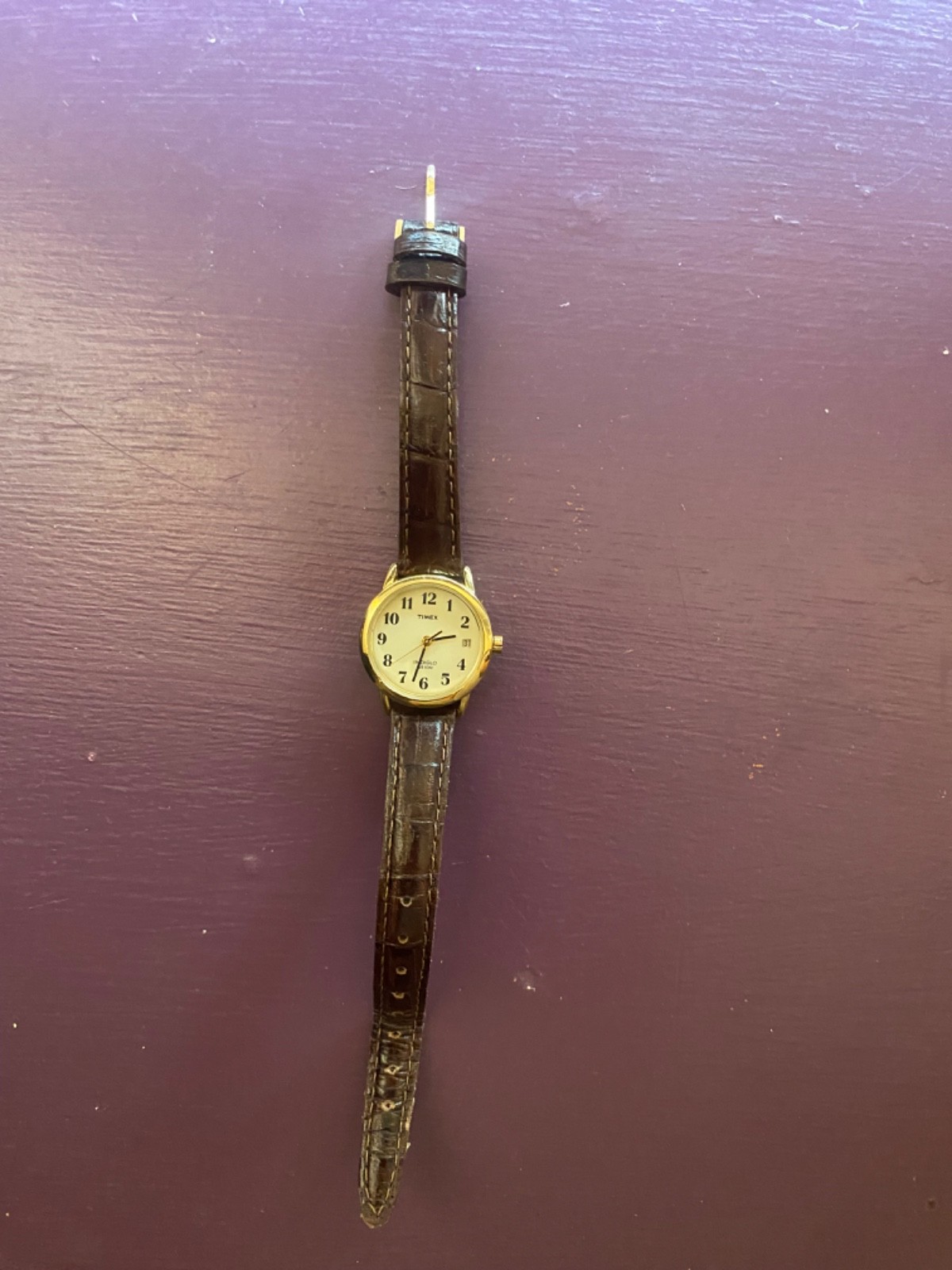Timex Indiglo Women’s Gold Tone Date Watch Brown Leather Band Quartz WR30M
