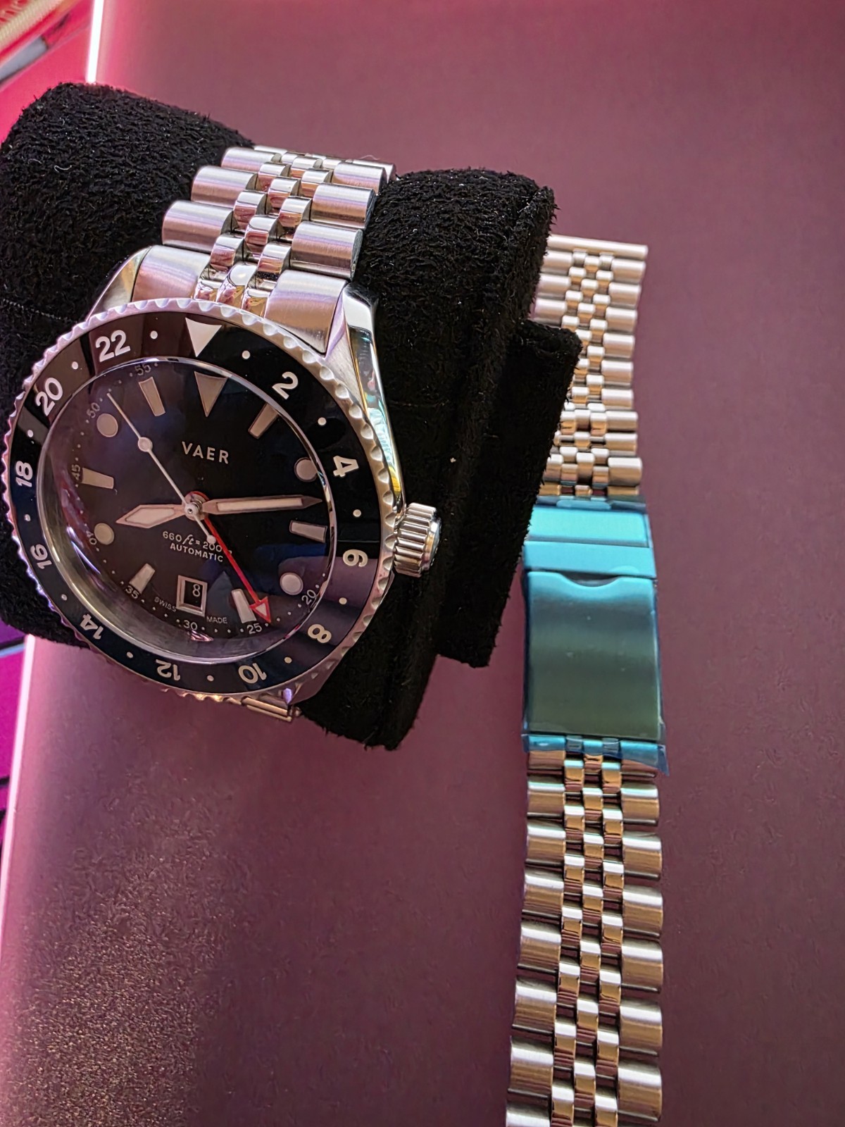 Vaer G7 Meridian Navy/Black 39mm Swiss GMT Watch «Batman» Premium Steel