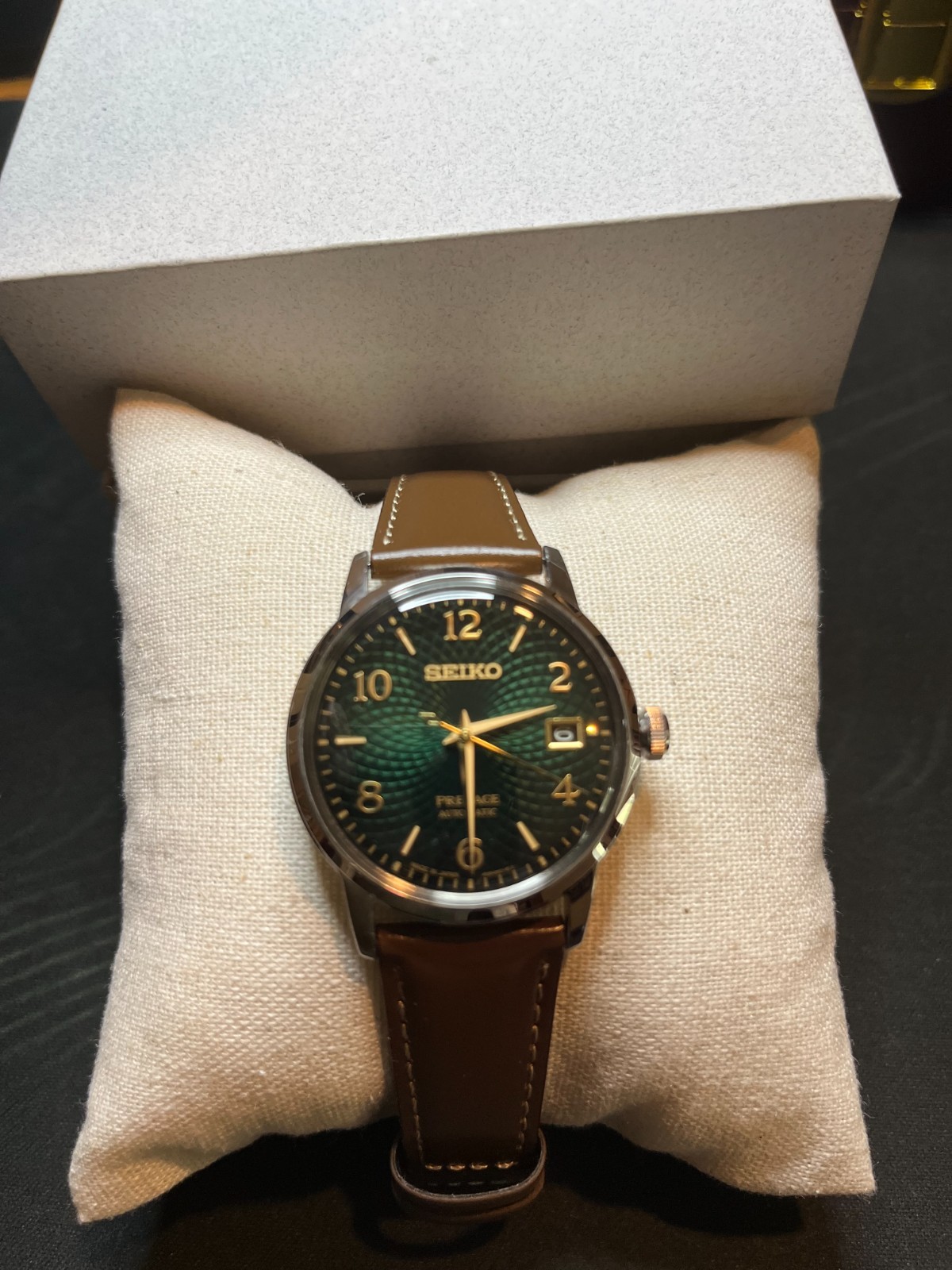 Seiko Presage Green Men’s Watch – SRPE45J. With extra bracelet (SS Oyster).