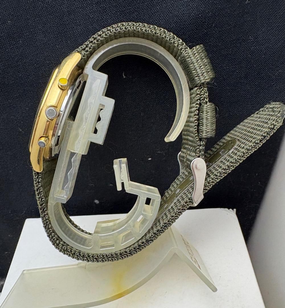 1980 CITIZEN DIGI-ANA Digital Analog Watch 35x39mm 8mm Junk For Repair Parts