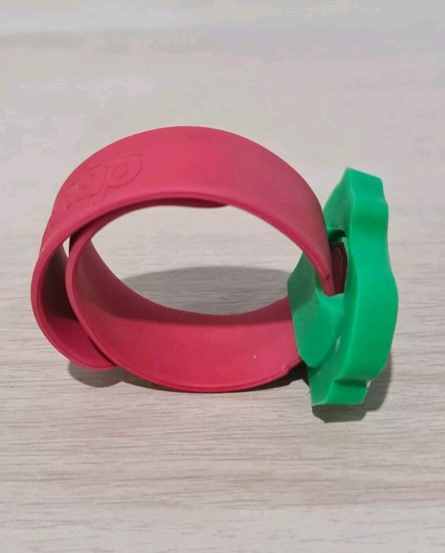 Dinosaur Themed Anisnap Wristwatch Green & Red Slap On Band Snap Band