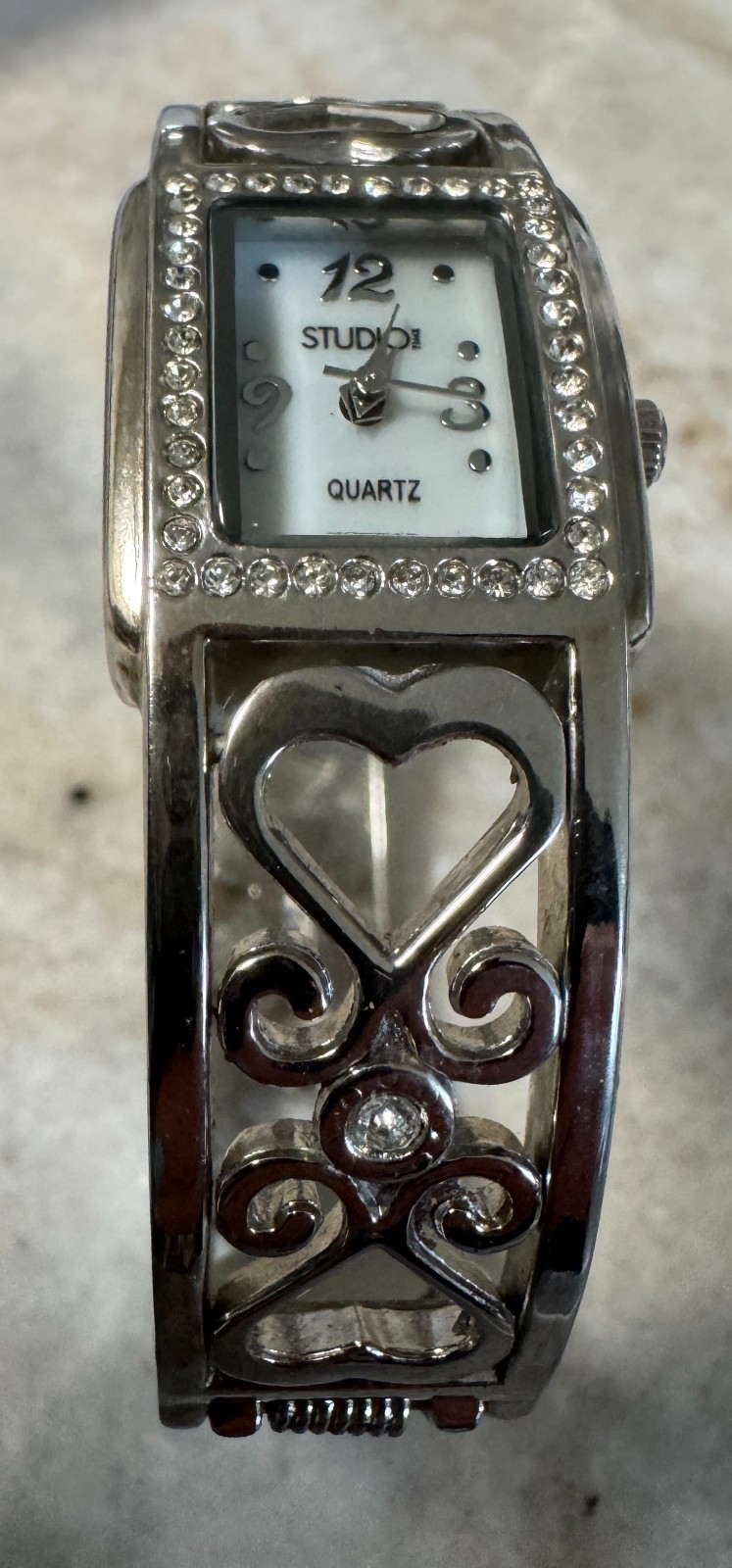 Studio Time Silver Tone Hearts Rhinestones Cuff Bracelet Quartz Watch new batter