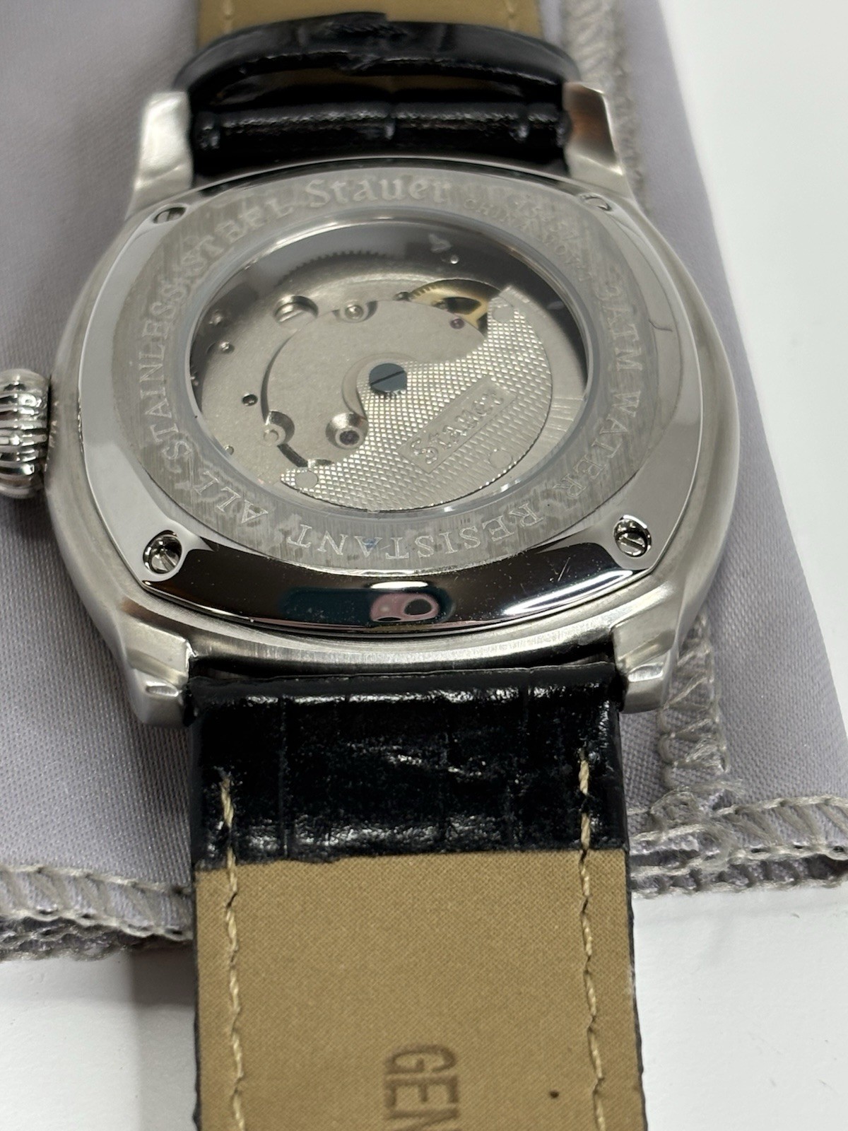 Stauer 1930 Dashtronic Men’s Watch Cotswold Genuine Leather Band Black Works