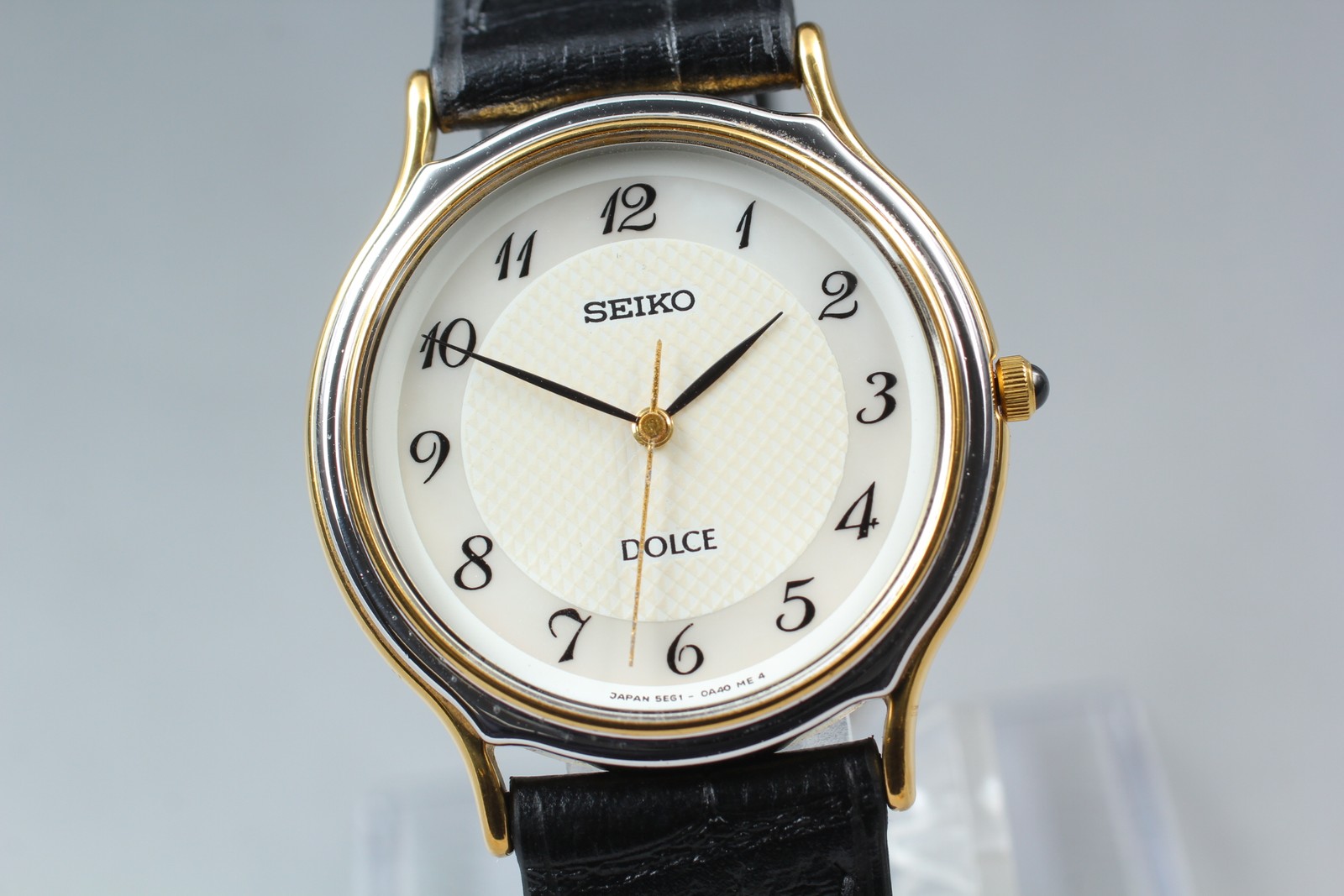 [Near MINT] SEIKO Dolce 5E61-0A20 32mm White Dial Black Band Quartz Men’s Watch