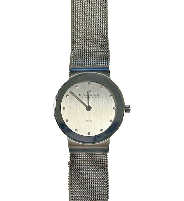 Skagen Denmark Steel Watch Women’s 8.5″, 25mm Silverton Mesh Band New Battery