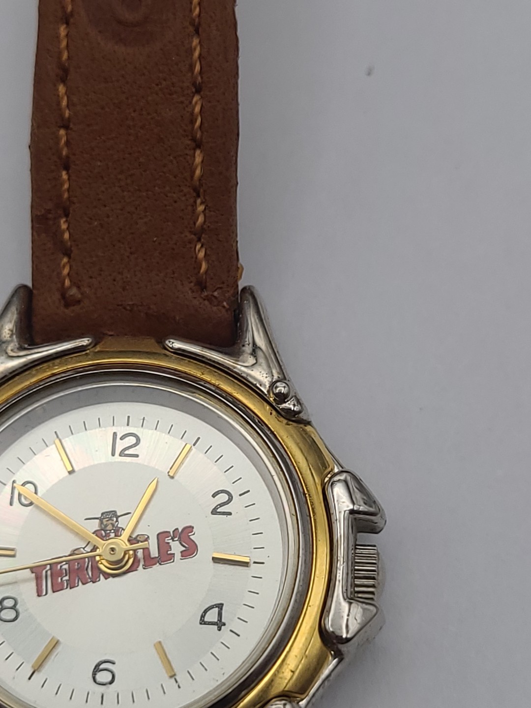 TERRIBLES HOTEL CASINO LAS VEGAS Womens Analog Quartz Watch New Battery Working