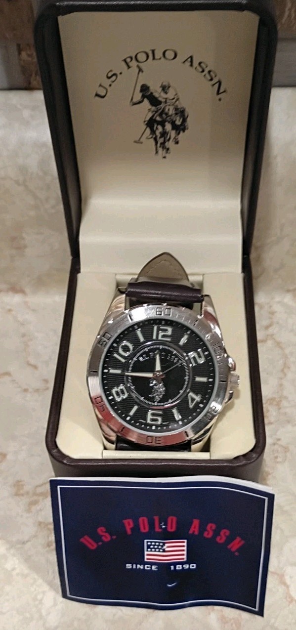 US POLO ASSN Mens Watch Chrome Face W Box Papers USC50003JC